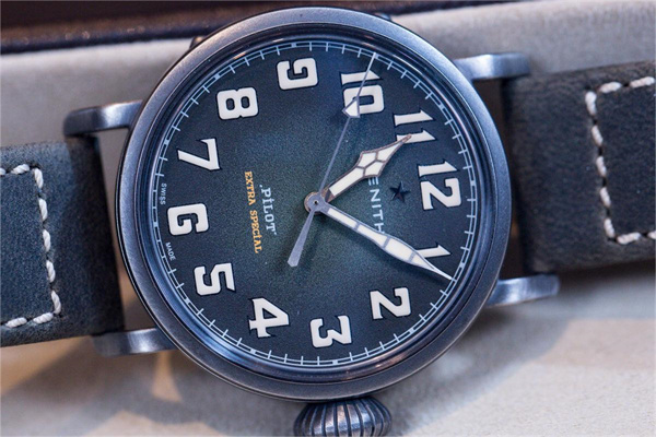 真力时适合什么人